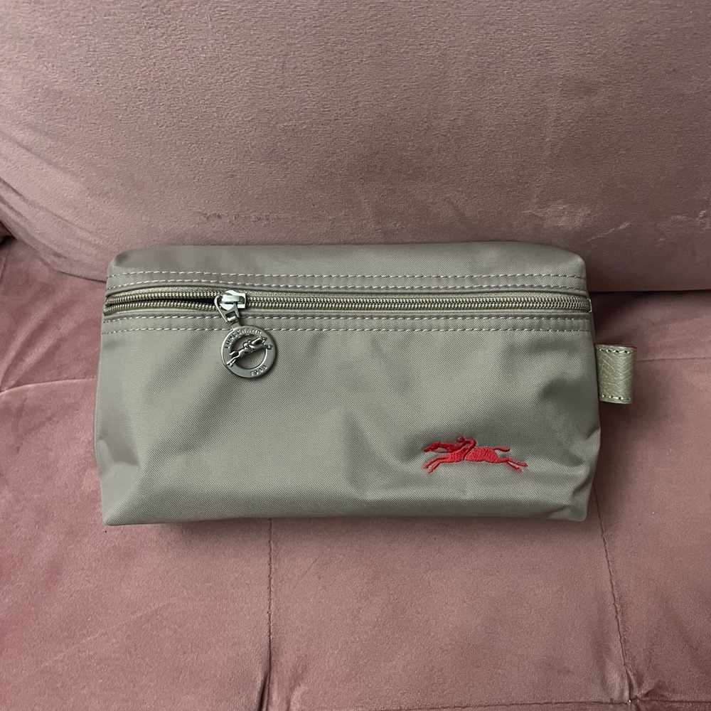 Longchamp le pliage grey/taupe cosmetic bag case, EUC nylon red logo toiletry